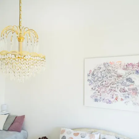 Pozsonyi Street 3br, Balcony Family Retreat