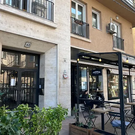 アパート Pozsonyi Street 3br, Balcony Family Retreat ブダペスト